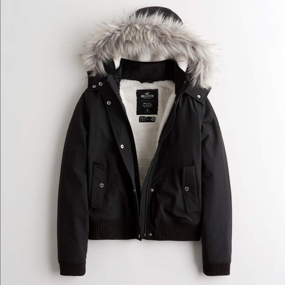 hollister cozy bomber jacket